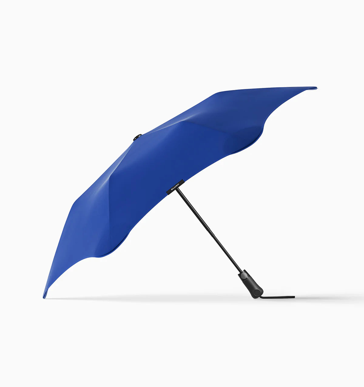 BLUNT Metro Umbrella – Compact. Tough.